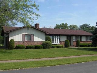 2084 Andover Ln, Erie, PA 16509-1756
