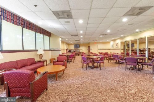 15101 Interlachen Dr, Silver Spring MD 20906-5601 exterior