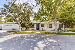1700 Miguel Ave, San Diego, CA 92118-2331