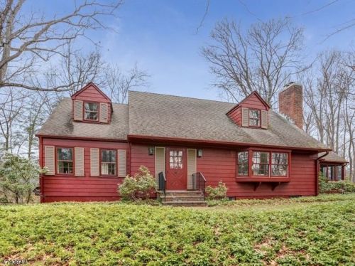 73 Linden Ln, Chatham Township, NJ 07928-1654