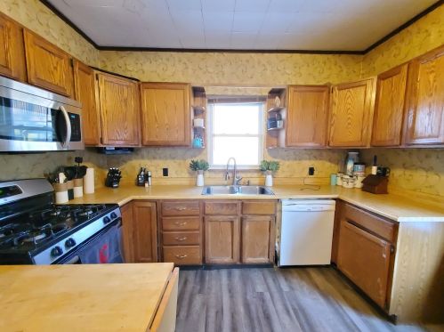 220 Polk St, Swygert IL  61764-1351 exterior
