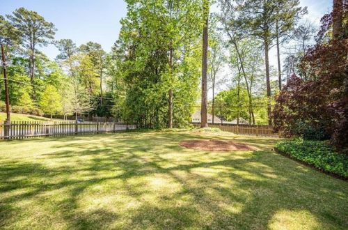 4437 Carmain Dr, Atlanta GA  30342-3503 exterior