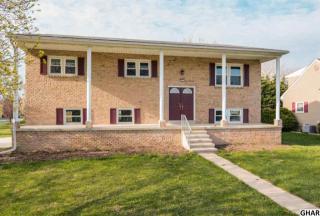 1 Jane Ln, Carlisle PA  17013-1035 exterior