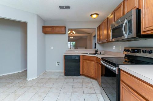 9964 Long Rifle Dr, Fort Worth TX  76108-4170 exterior