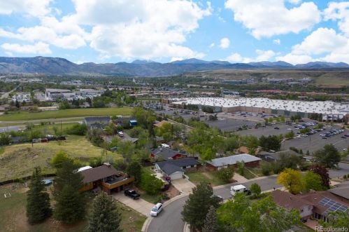 745 Devinney Ct, Denver, CO 80401-4538