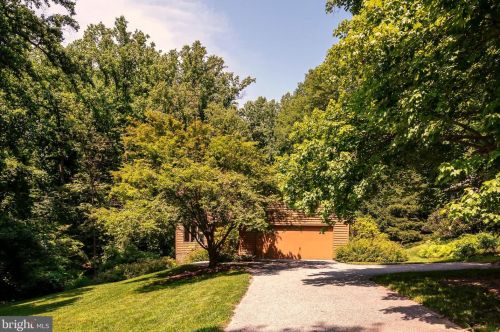 5931 Gales Ln, Columbia, MD 21045-3814