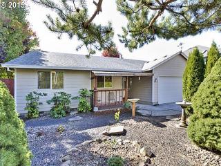 251 16th St, Lafayette, OR 97127-9161