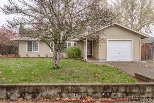 2747 Newton St, Philomath OR  97370-9203 exterior