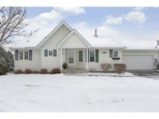 620 Sunnyridge Ln, Loretto, MN 55357-2117