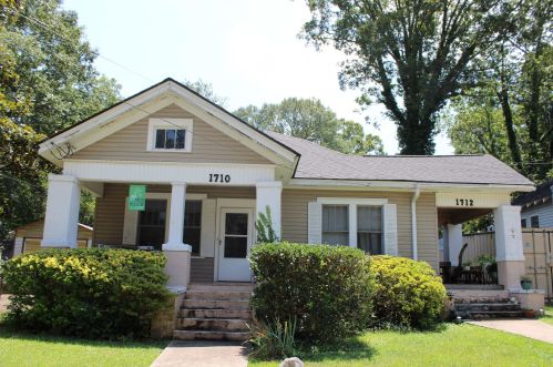 1710 Linwood Ave, Atlanta GA  30344-3121 exterior