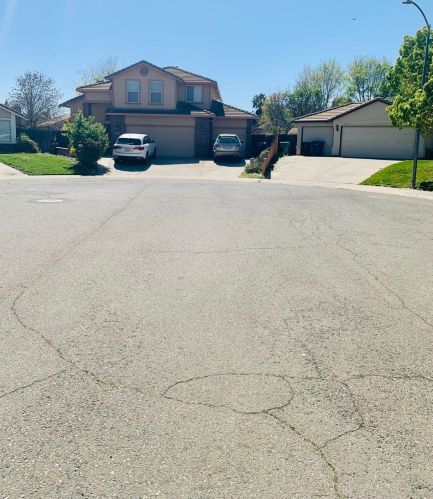6000 Bach Ct, Citrus Heights, CA 95621-1405