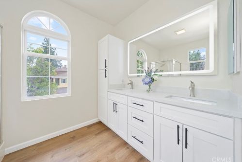 1906 Timberwood, Irvine CA  92620-0286 exterior