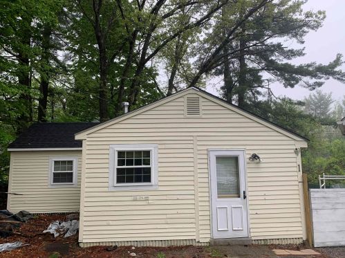 1 Ruonala Rd, Brookline, NH 03033-2335