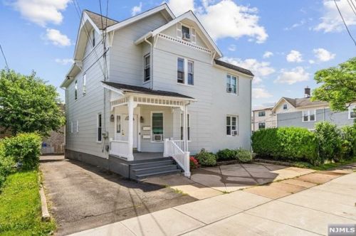 97 Forest St, Montclair, NJ 07042-3814