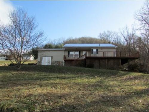 128 Sneed Hill Rd, Elizabethton, TN 37643-4906