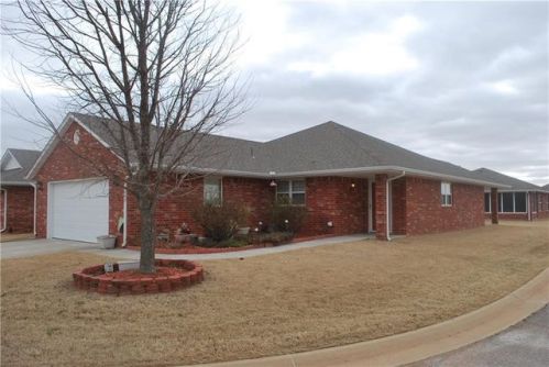 316 Golden Ter, Tuttle, OK 73089-4005