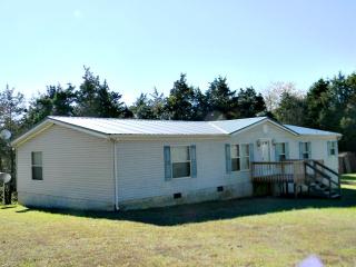 739 White Pine Rd, Talbott, TN 37877-3516