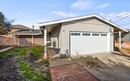 607 Eastwood Way, Hayward, CA 94544-5825