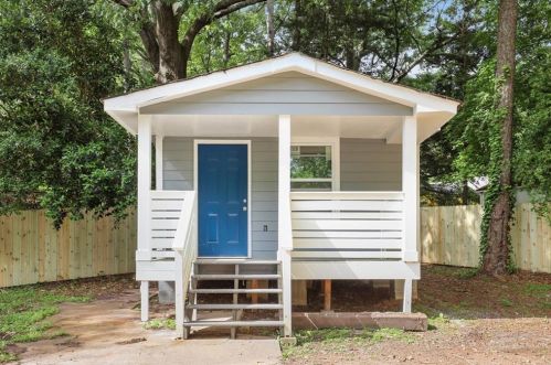 1093 Edgefield Dr, Atlanta GA  30310-3714 exterior
