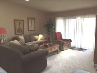 79 Cheverny Ct, Trenton, NJ 08619-4717