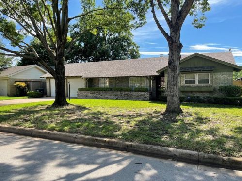 7508 Marlborough Dr, Fort Worth TX  76134-4304 exterior