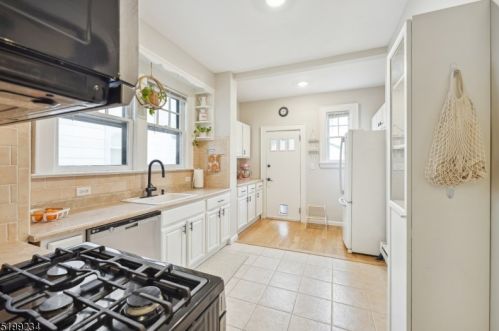 224 Laurel Ave, Maplewood NJ  07040-1914 exterior