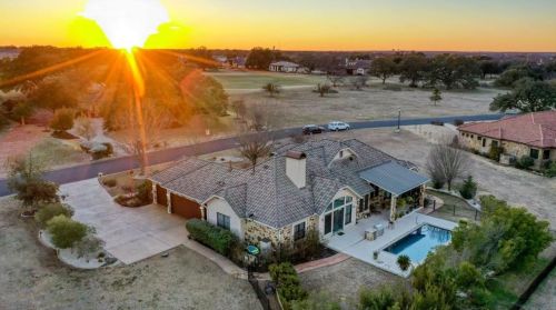 404 Indigo Ln, Georgetown, TX 78628-6926