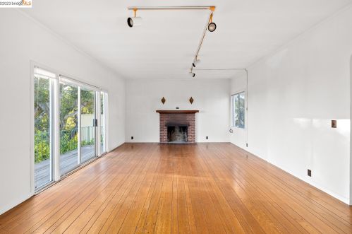 22 Ardmore Rd, Berkeley, CA 94707-1309
