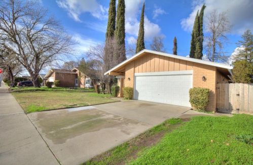 3333 Orangeburg Ave, Modesto, CA 95355-3548