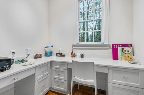 1116 Moores Mill Rd, Atlanta GA  30327-1634 exterior