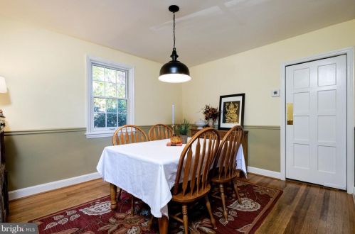 1313 Elson Ct, Silver Spring MD 20912-7027 exterior