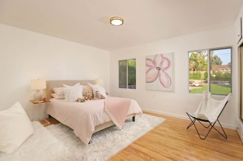 1622 Virginia Ave, Glendale CA  91202-1246 exterior