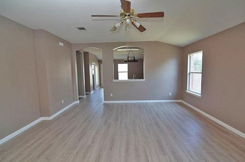 12809 Wayne Spur Ln, Webberville TX  78621-5987 exterior