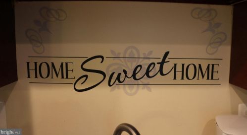 1156 33 St, Camden NJ  08105-4305 exterior