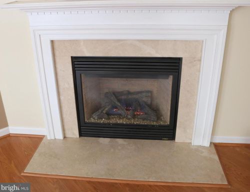 204 Walnut St, Hanover PA 17331-2534 exterior