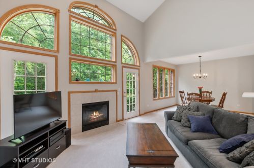3232 Lightning Ct, Mokena, IL 60451-5609