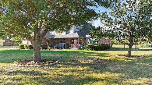4919 Pebble Creek Dr, Aubrey, TX 76227-3267