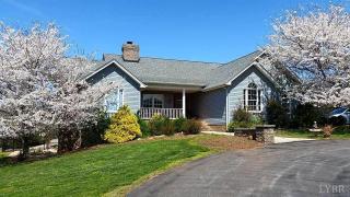 110 Houndschase Ln, Goode, VA 24556-2880