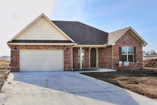 1008 Stone Creek Dr, Ardmore, OK 73401-1461
