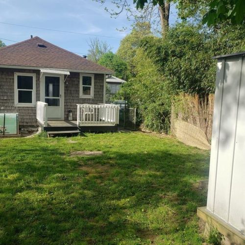 152 Ottawa Ave, Warwick, RI 02889-9437