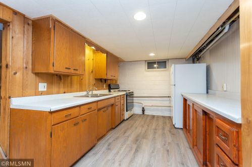 678 Iowa Ave, Saint Paul MN  55106-1015 exterior