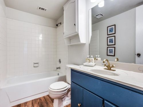 1613 Chablis St, Garland TX 75040-4633 exterior