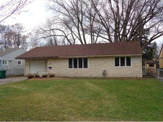 5913 Idaho Ave, Minneapolis, MN 55428-3406