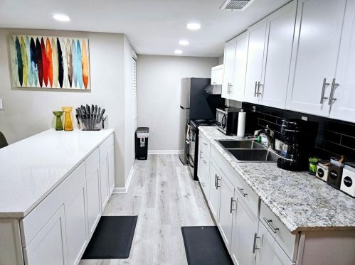 403 Fielding Ln, Atlanta GA  30311-2020 exterior