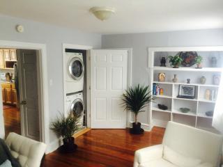 8119 Ardleigh St, Philadelphia PA  19118-3411 exterior