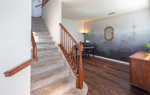 1894 Vintage Cir, Valley Home CA  95361-8678 exterior