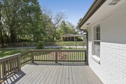2818 Meadowview Dr, Atlanta GA  30316-4326 exterior