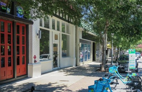 761 Highland Ter, Atlanta GA  30306-3409 exterior
