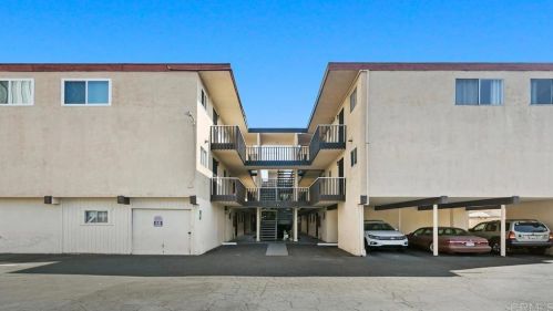 490 4th Ave, Chula Vista CA  91910-4400 exterior