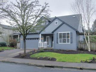 15260 Decatur Way, Portland OR  97229-8950 exterior